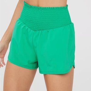 NWT Aerie shorts in green, medium